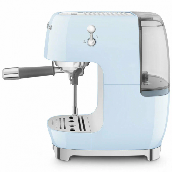 Кофемашина Smeg ECF03PBEU в магазине «На диване» в Москве  — Выгодная цена