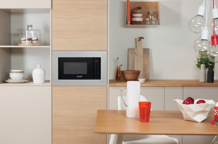 Встраиваемая микроволновая печь Indesit MWI 120 SX в магазине «На диване» в Москве  — Выгодная цена