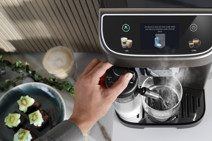 Кофемашина DeLonghi ECAM320.70.TB черный в магазине «На диване» в Москве  — Выгодная цена