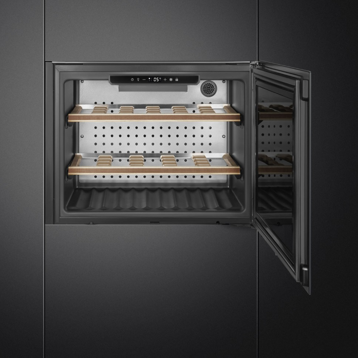 Холодильный шкаф для вина Smeg CVI121B3 в магазине «На диване» в Москве  — Выгодная цена